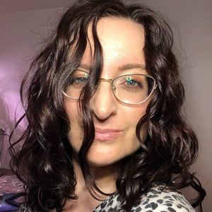 Meet your Posher, Catherine